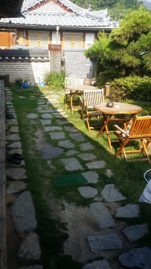 Yeonwoodang Guesthouse جيونجو المظهر الخارجي الصورة